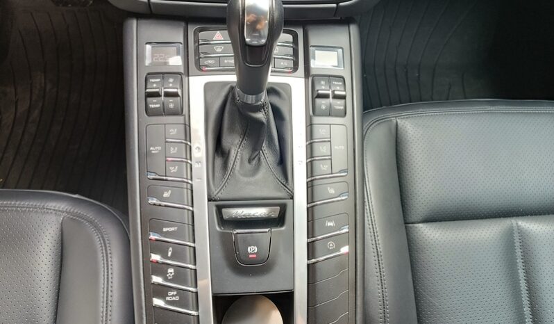 
								Porsche Macan 2.0 245cv pdk full									