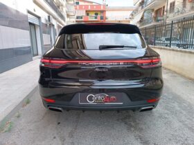 Porsche Macan 2.0 245cv pdk