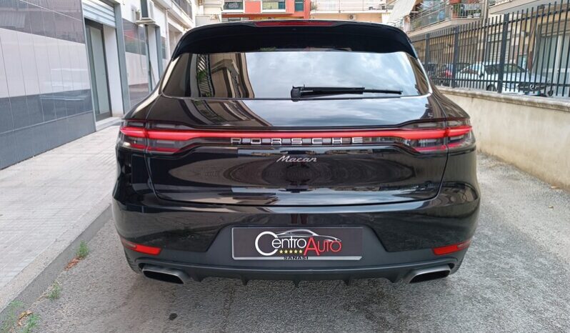 
								Porsche Macan 2.0 245cv pdk full									
