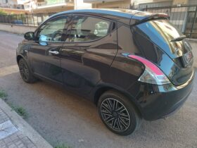 Lancia Ypsilon 1.0 firefly hybrid Gold s