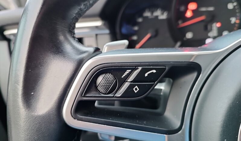 
								Porsche Macan 2.0 245cv pdk full									